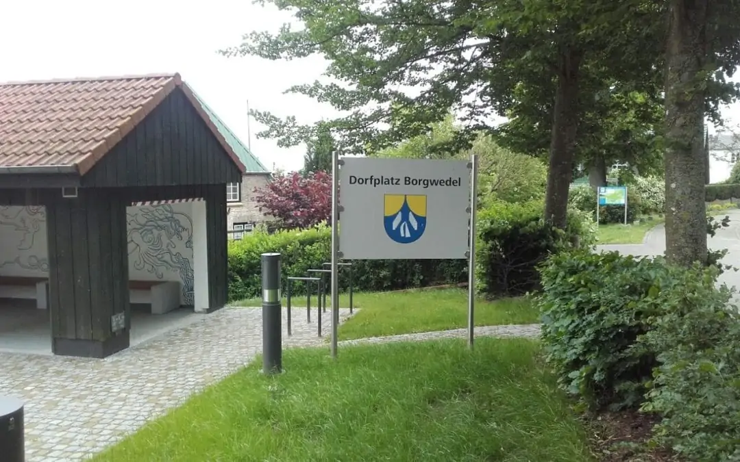 Rast- und Begegnungsplatz in der Ortsmitte Borgwedel