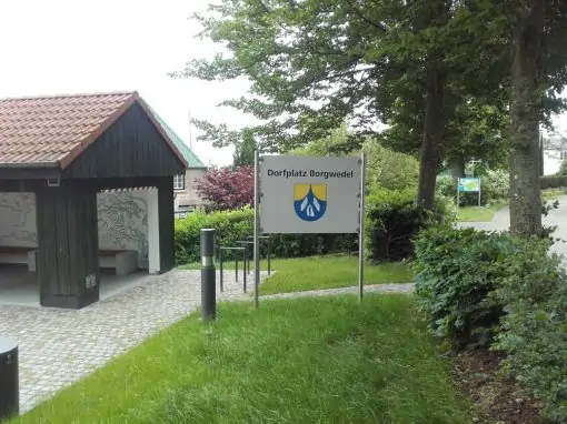 Rast- und Begegnungsplatz in der Ortsmitte Borgwedel