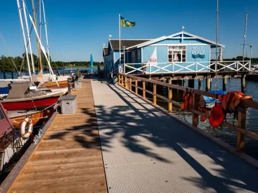 Erneuerung der Steganlage an der Schleiperle in Arnis