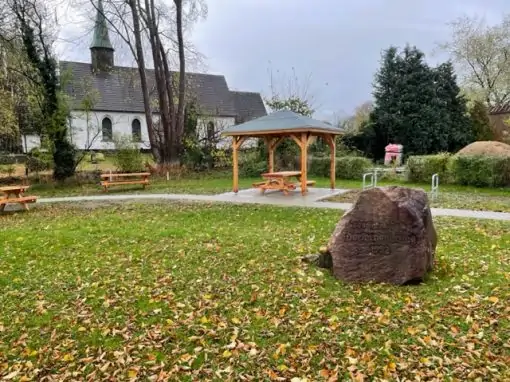 Ein Rastplatz der neuen Generation in der Gemeinde Tolk