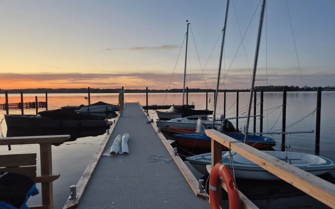 Neubau und öffentliche Inwertsetzung der Schlei-Steganlage Winnemark